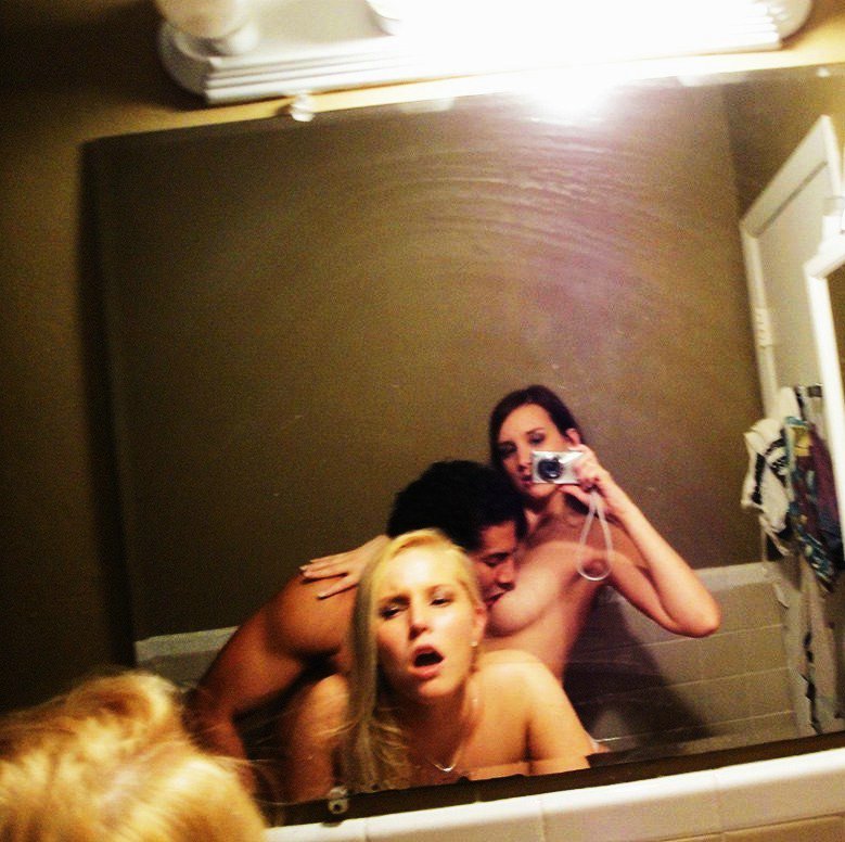 Home Cam Threesome - Home Made Teen Threesome - Best Sex Images, Hot XXX Photos and Free Porn  Pics on www.motionporn.com